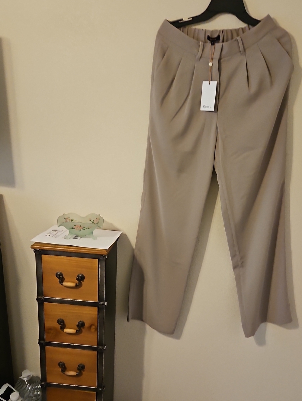 Quince Women’s Size 8 Pleated High-Waist Trousers in Taupe